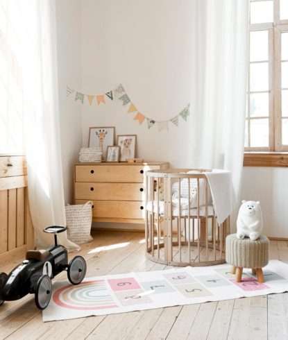 Lâmpadas para o quarto de um bebê: Como escolher?